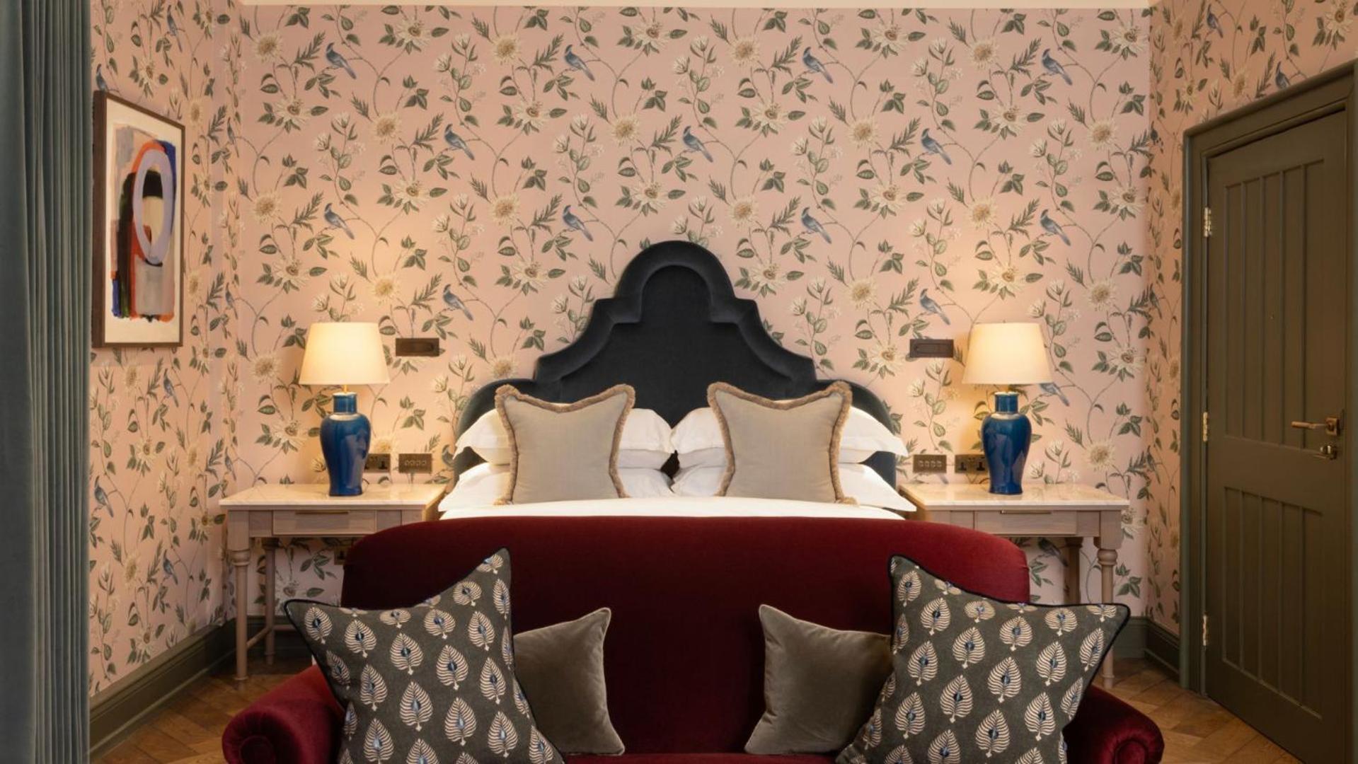 בישופטון Mar Hall Golf & Spa Resort מראה חיצוני תמונה A bedroom at The Mitre