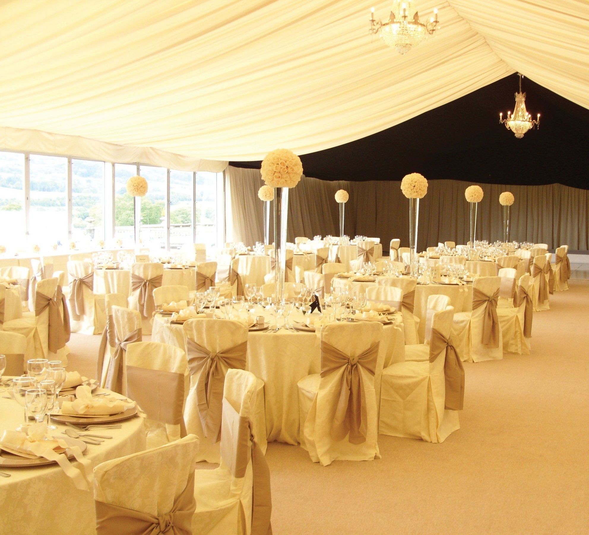 בישופטון Mar Hall Golf & Spa Resort מסעדה תמונה Marquee interior